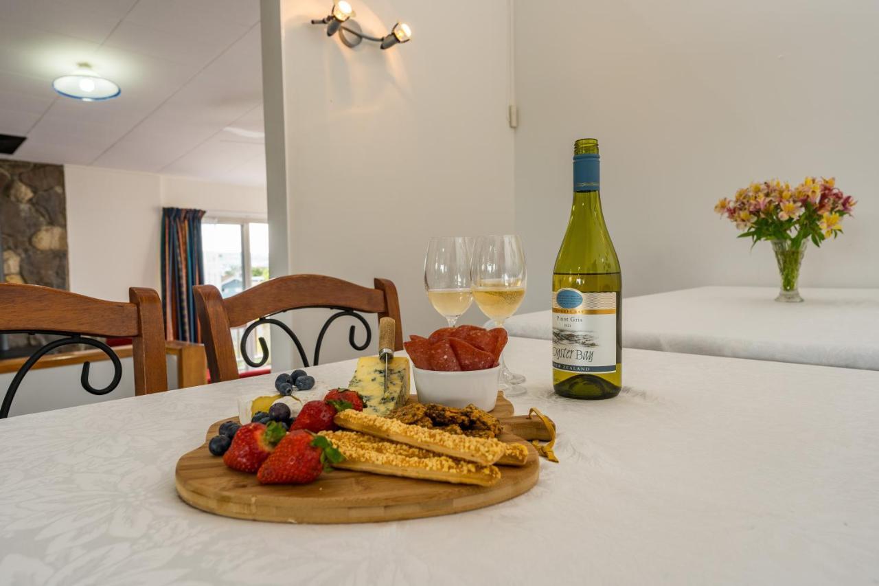 The Family Hub Villa Таупо Екстериор снимка